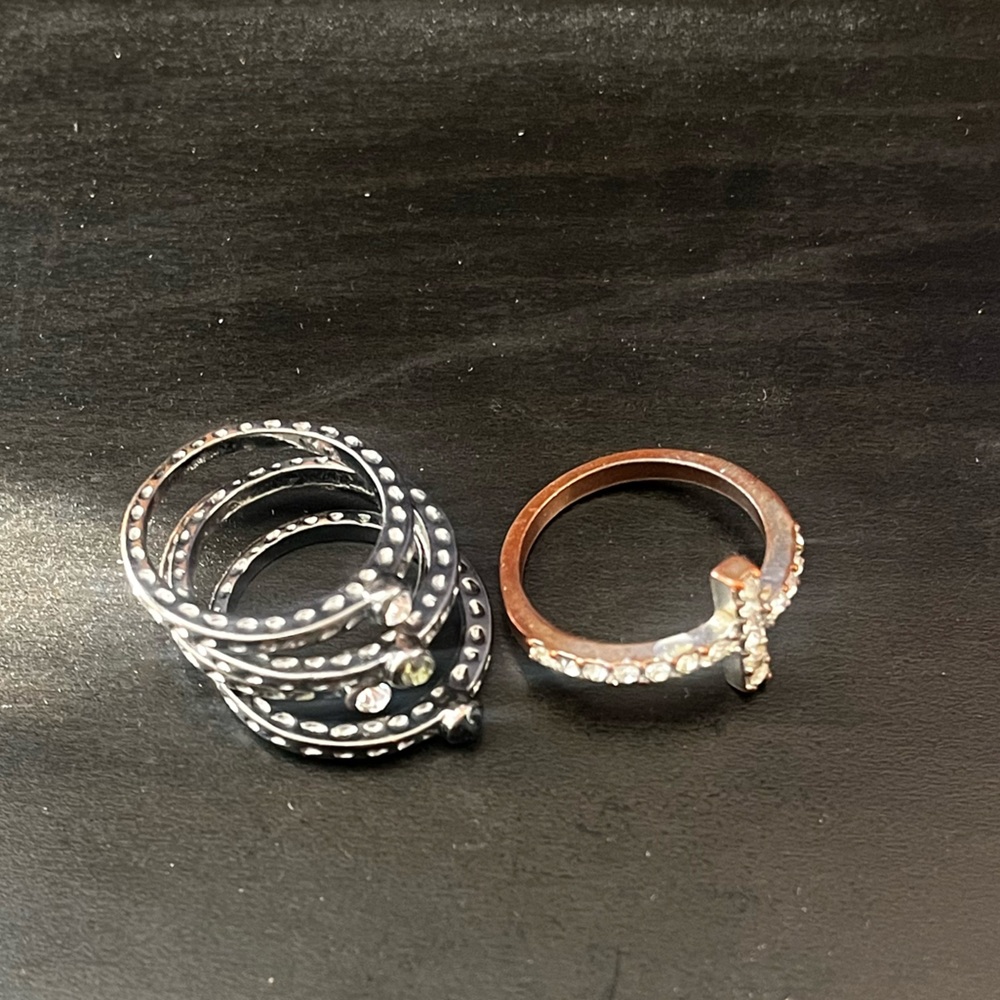 Icing Silver and Black Stackable Rings - Picture 2 of 3